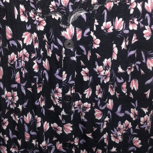 off the shoulders blouse - Picture 2 of 3